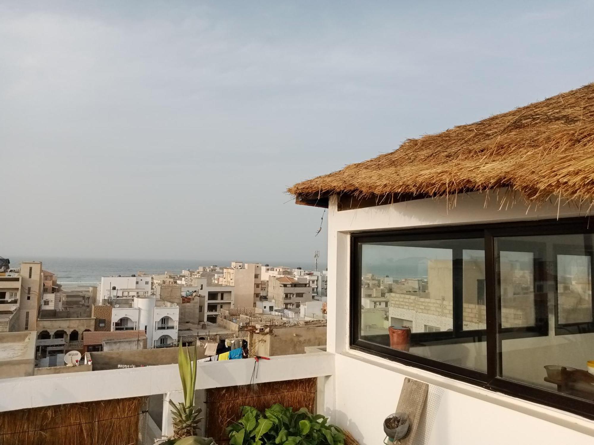 Kakatar Family Residence , Yoff Dakar Buitenkant foto